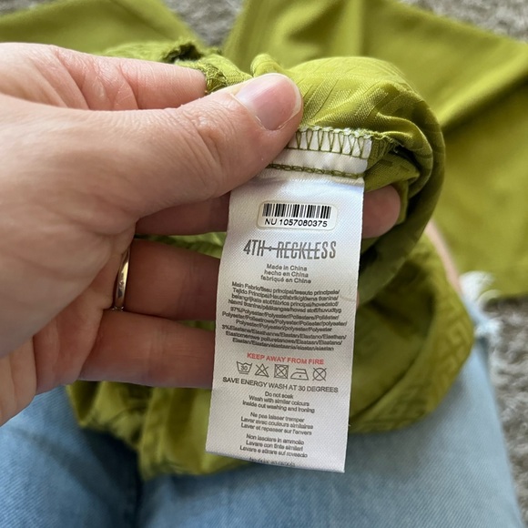 4th & Reckless Geometric Satin Wide Leg Pants in Lime Green Women’s Size L - Picture 12 of 15